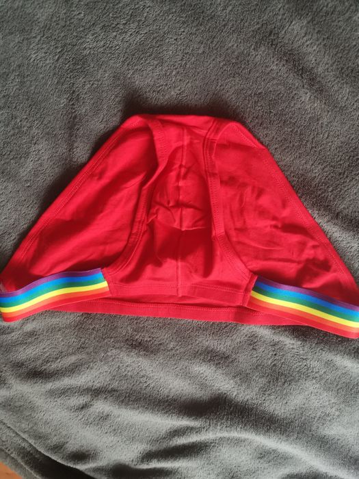 Slipki męskie rozmiar M czerwone nowe