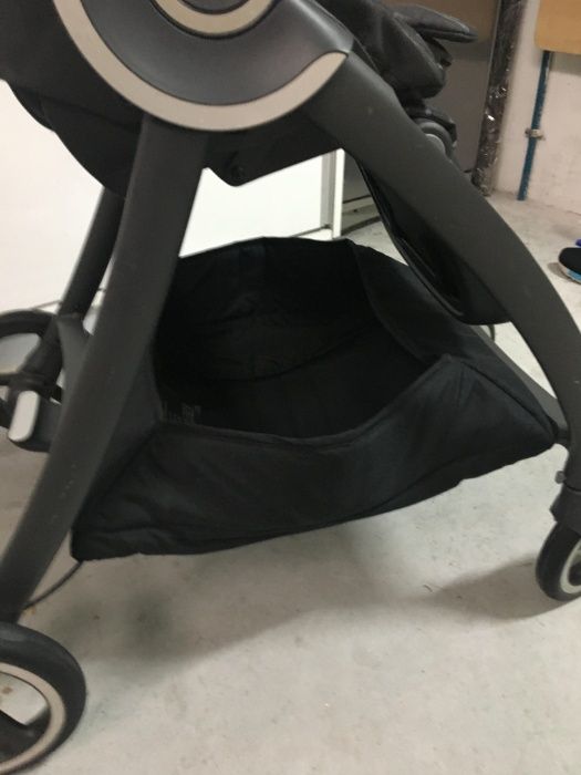 Carrinho de Passeio GB Maris Plus Lux Black