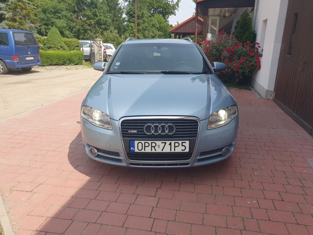Audi A4 B7 S-line Kombi 2.0tdi webasto xenon bose
