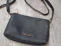 Must Have Lata torebka Calvin Klein