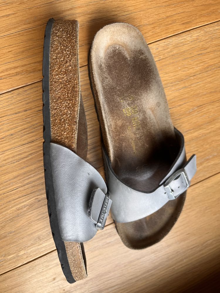 Birkenstock Madrid 39 wide fit srebrne klapki