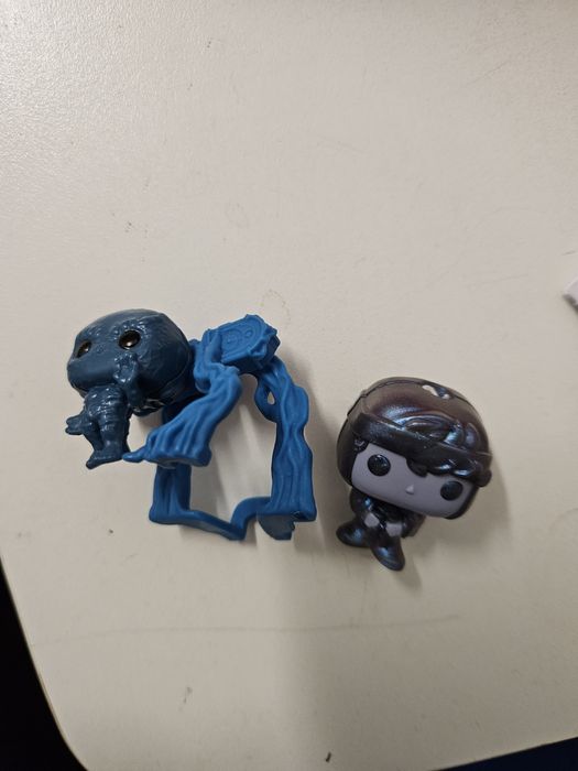 Mini funkos stranger things kinder joy