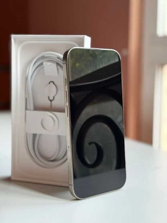 Apple 16 pro max 1tb natural titanium