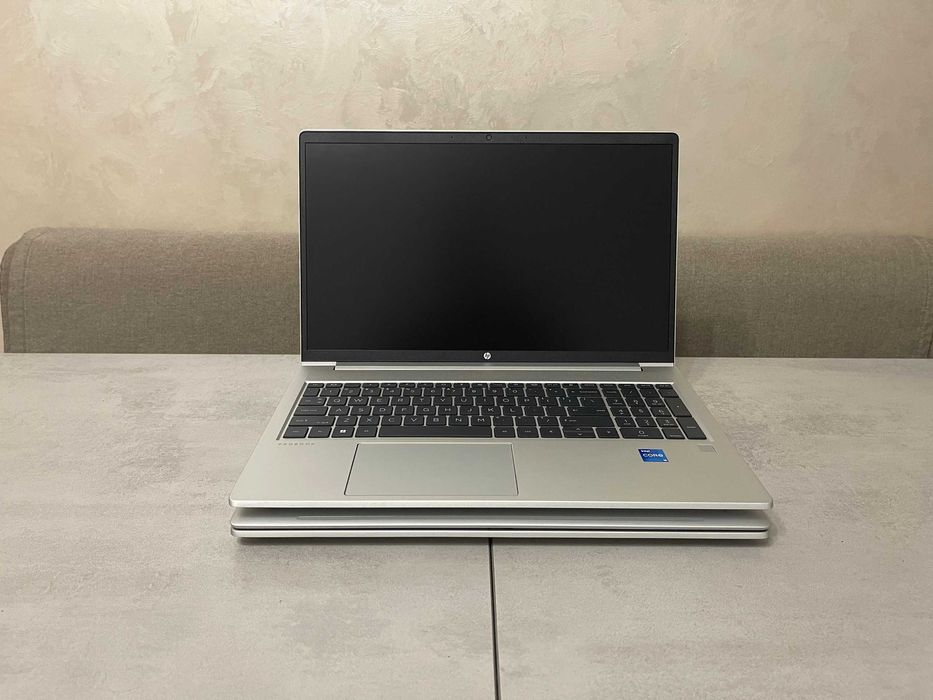 Ультрабук HP Probook 450 G9, 15,6" FHD IPS, i5-1235U, 16GB, 256GB