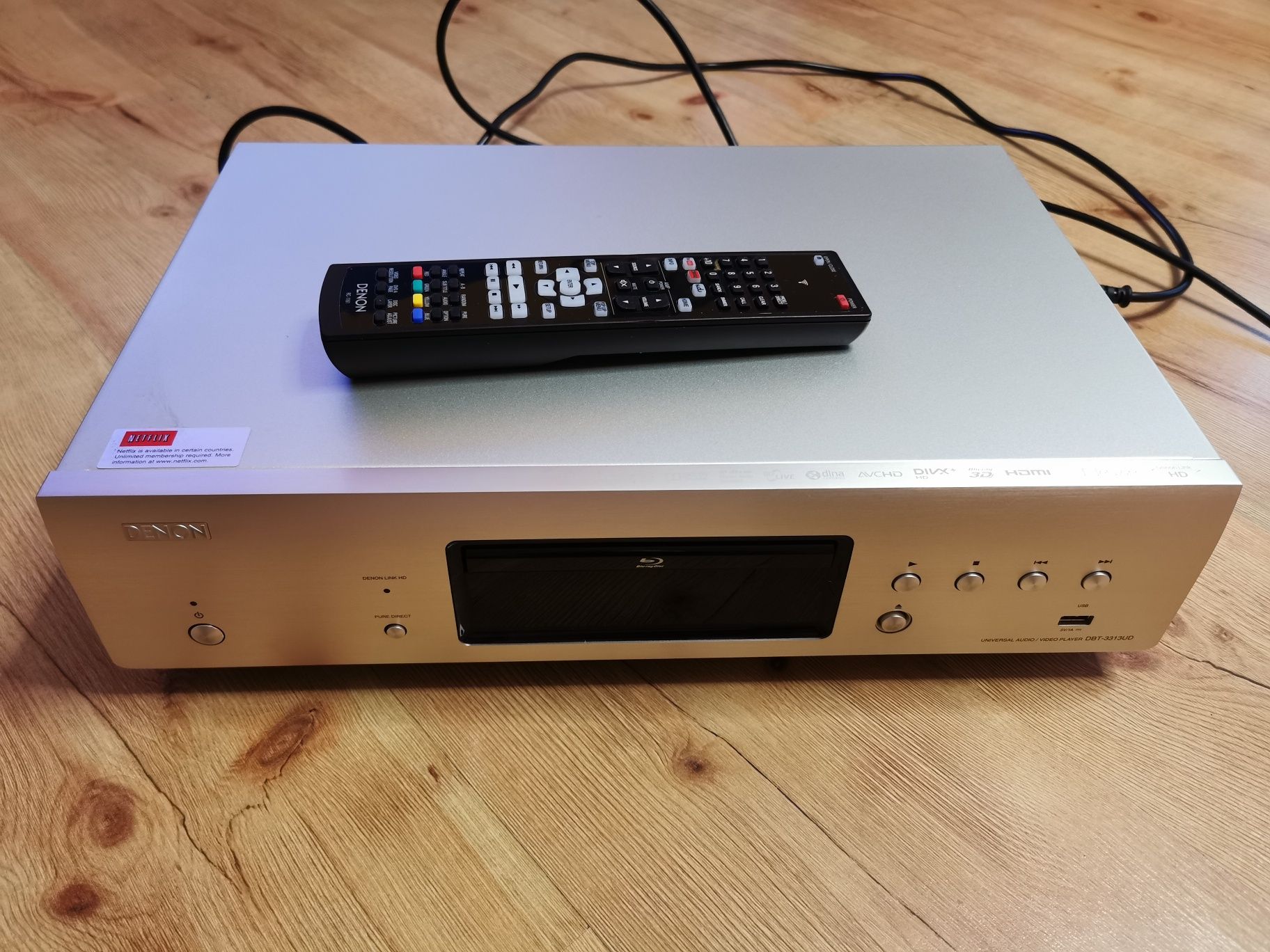 DENON DBT-3313UD srebrny – topowy odtwarzacz blu-ray/DVD/CD/SACD