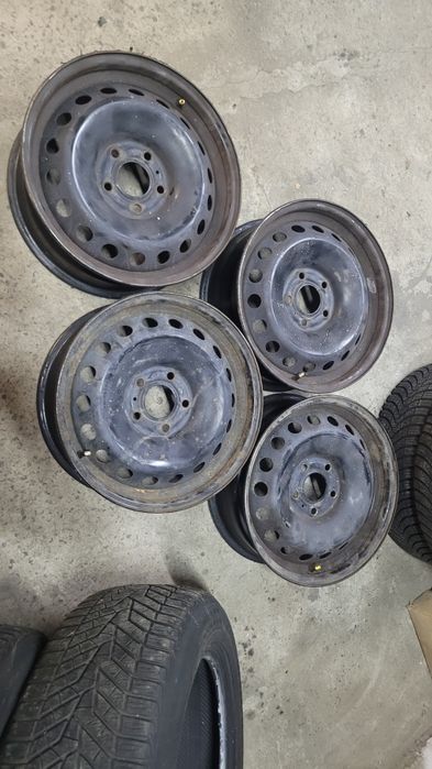 Felgi stalowe  nissan qasqai 16 5x114.3
