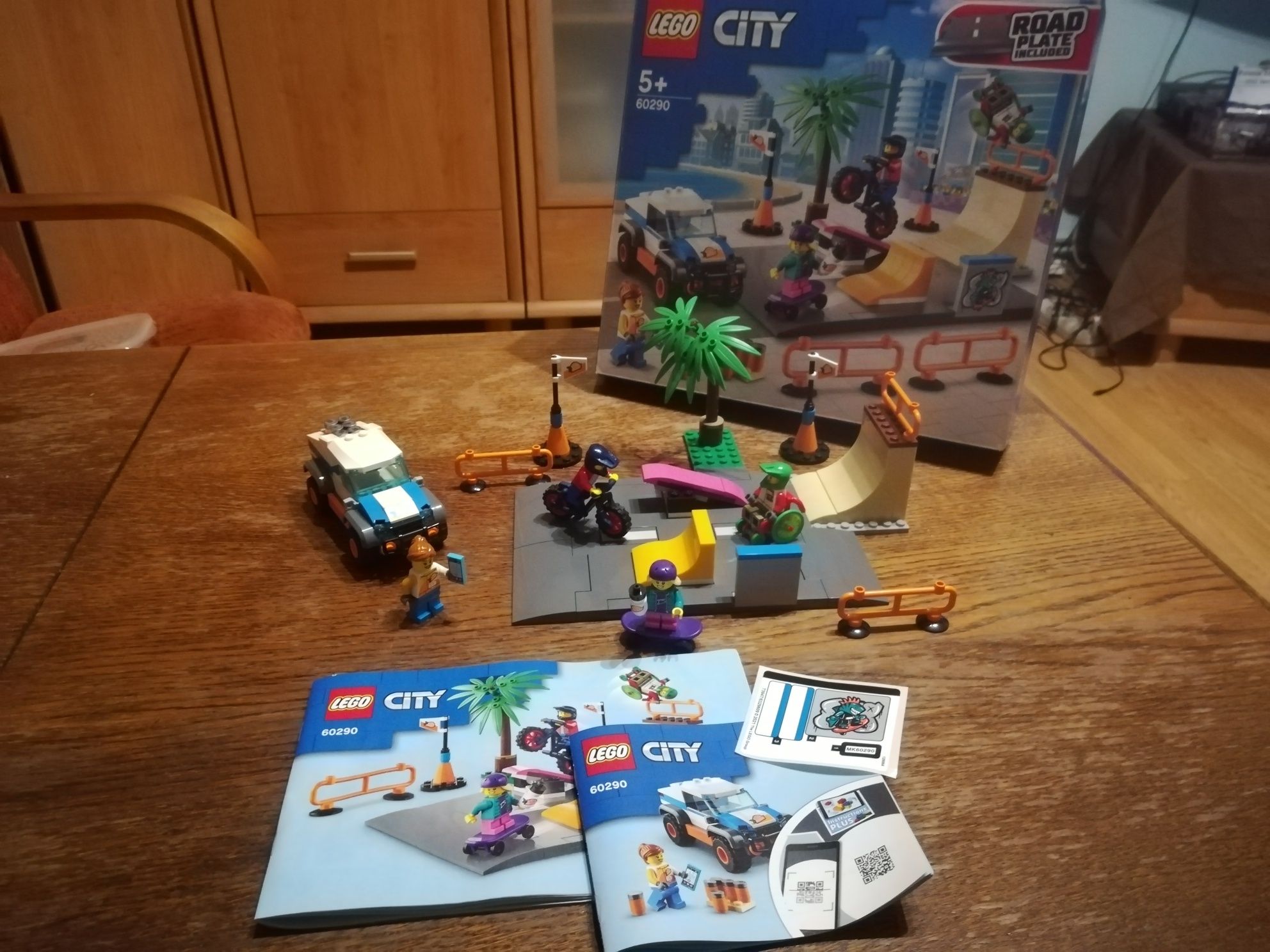 LEGO City 60290 Skatepark