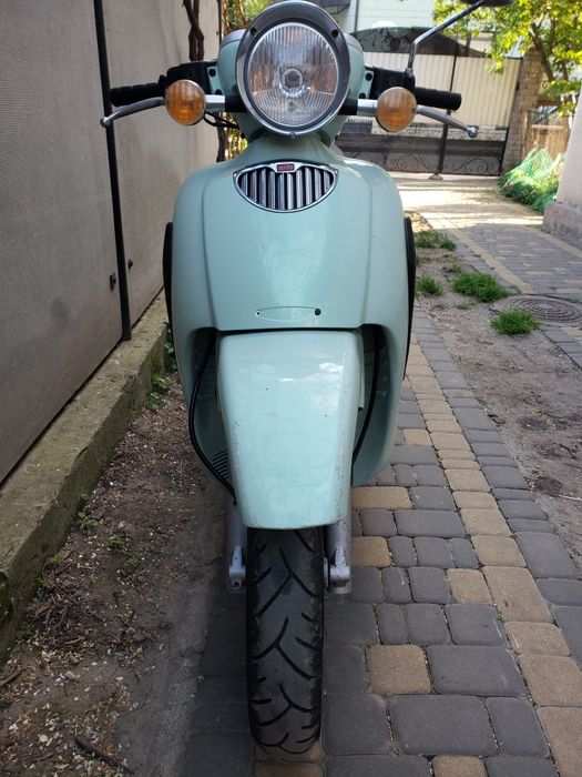 Скутер Aprilia Scarabeo 150