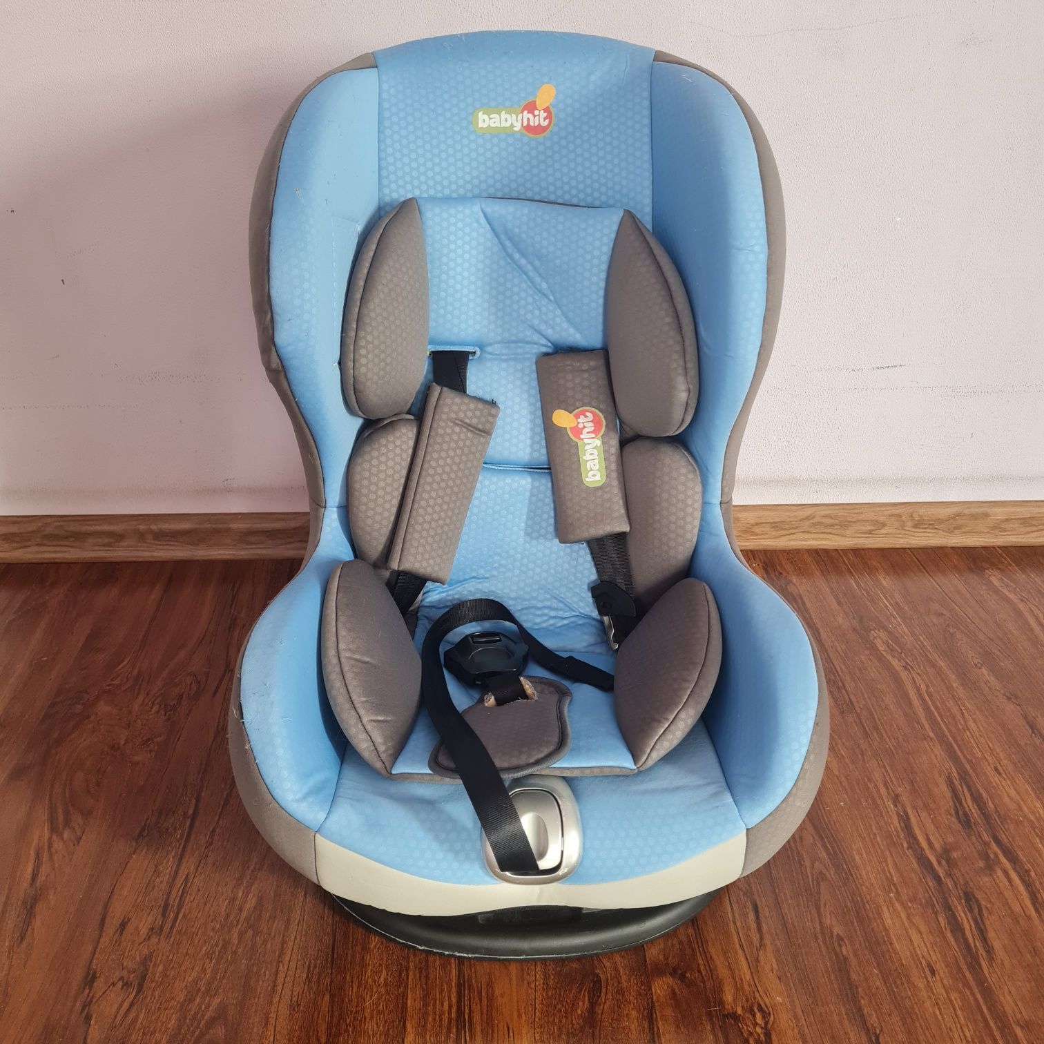 Дитяче автокрісло babyhit
