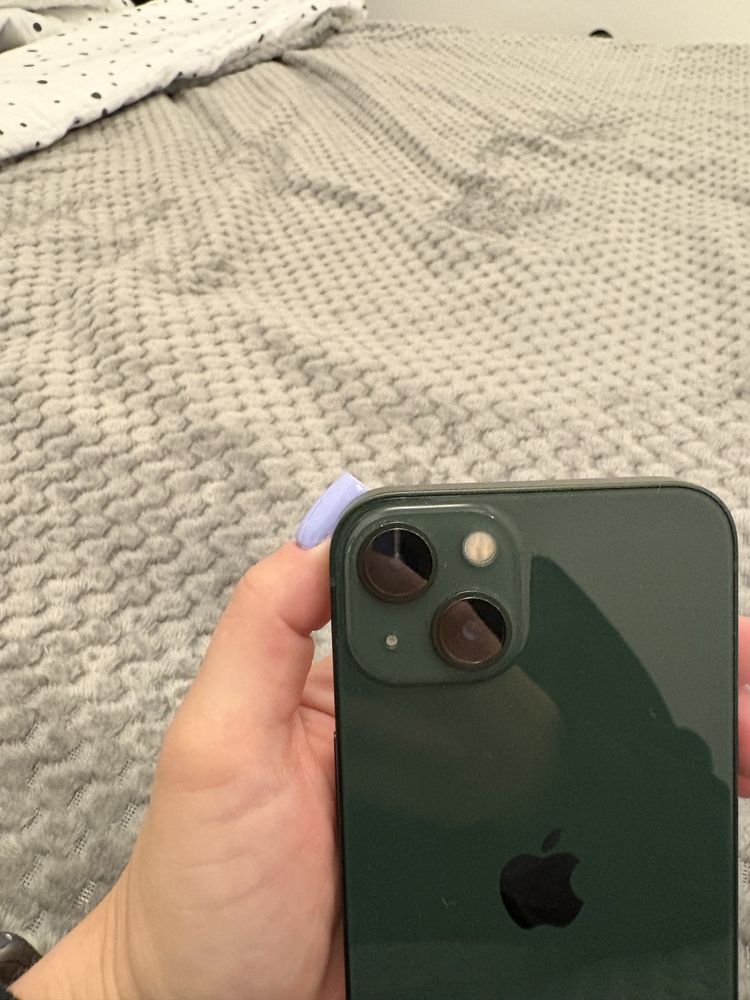 iPhone 13 128 GB • Stan bardzo dobry • Bateria 90%