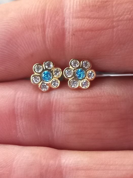 Złote kolczyki kwiatuszki 585/0,99g