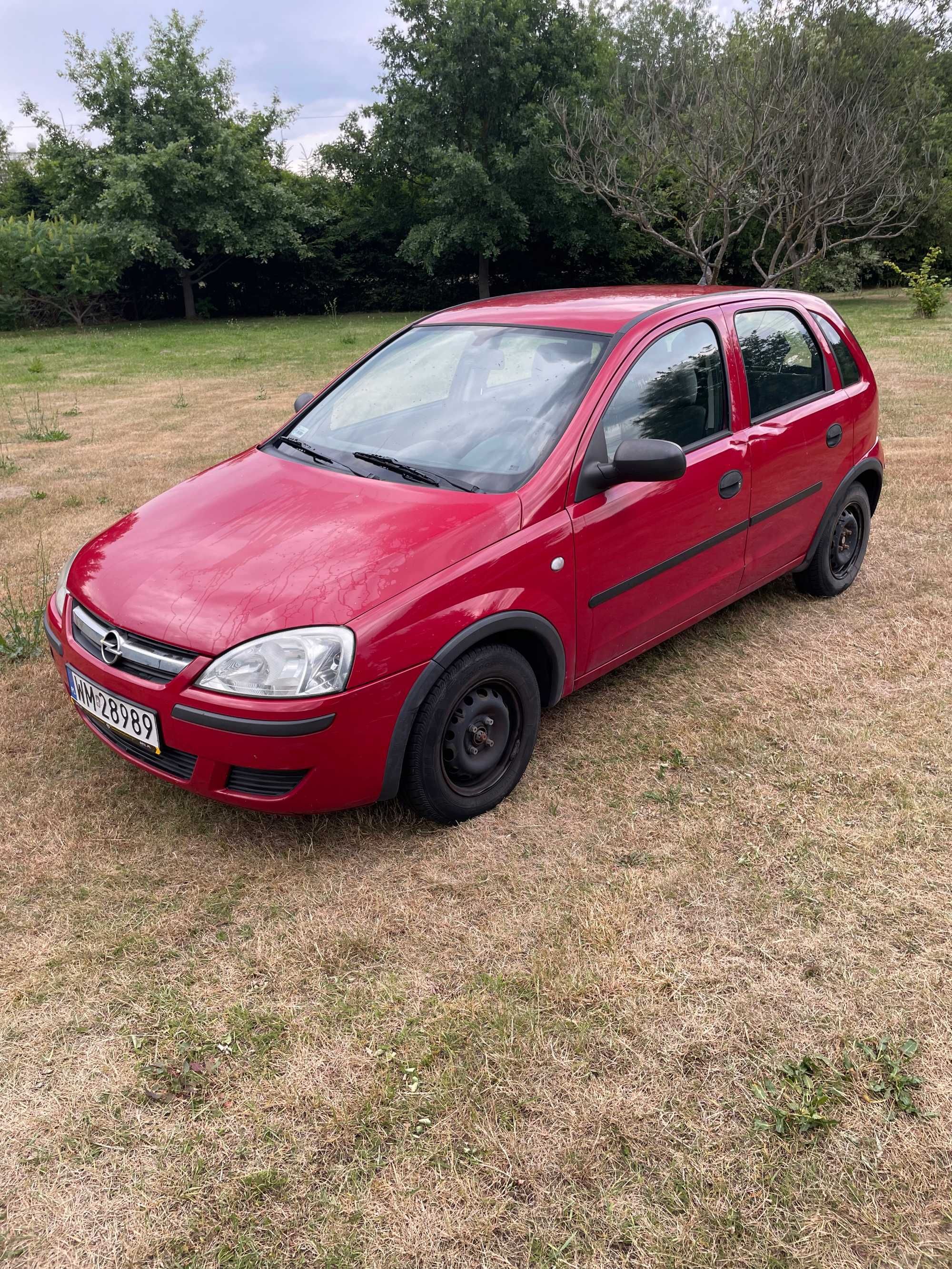 Opel Corsa, wymieniony rozrząd, dwa komplety opon