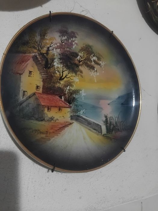 Varios pratos antigos