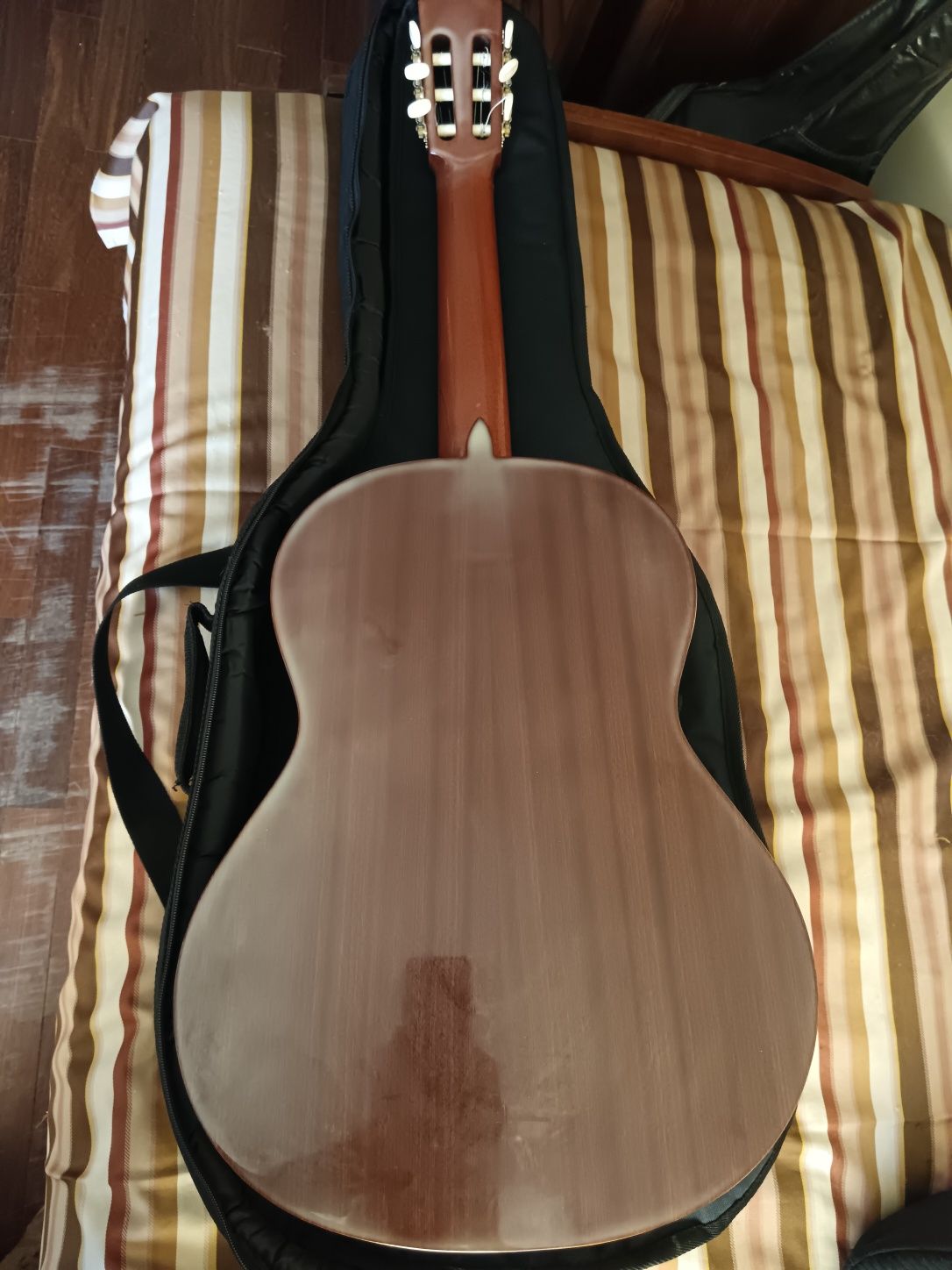 Viola - guitarra clássica Cuenca Artesana mod 10