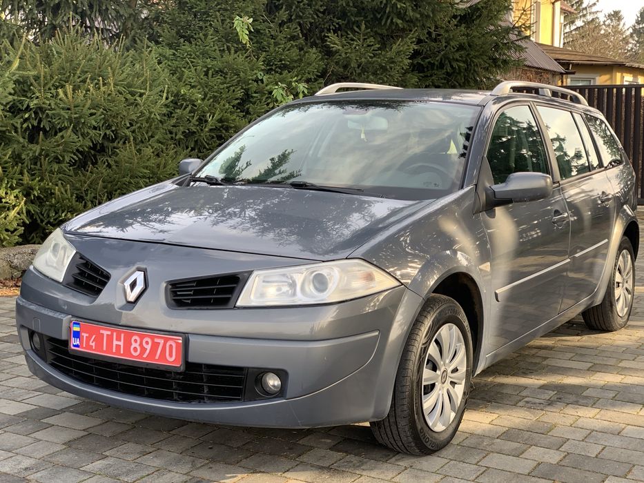 Renault Megane 1.6 бензин