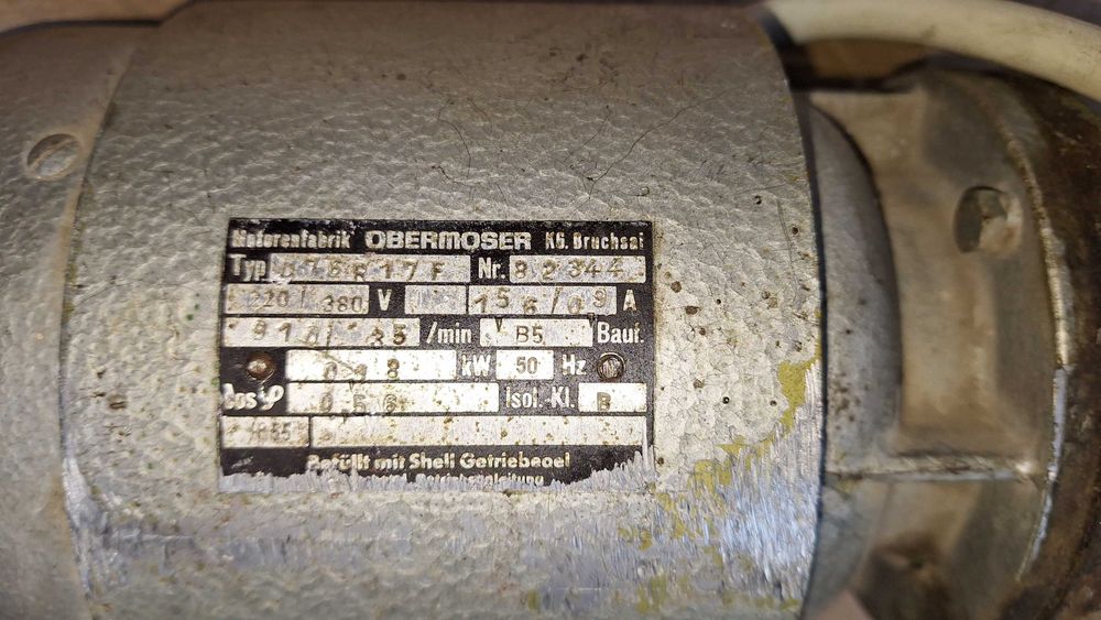 Napęd do bramy przesuwnej silnik z przekładnią