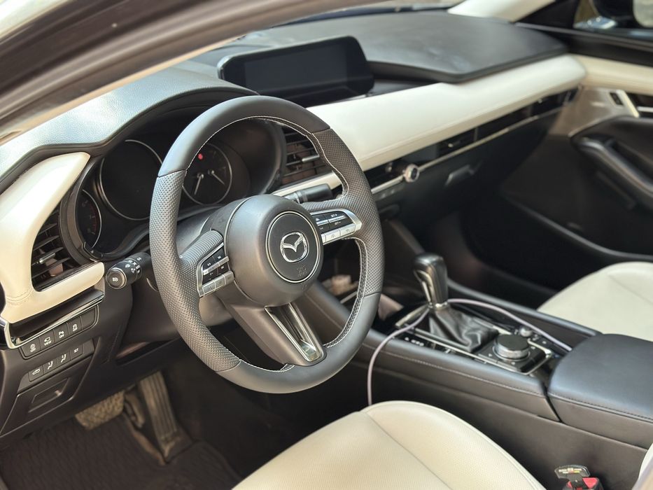 Mazda 3 2022 premium plus turbo