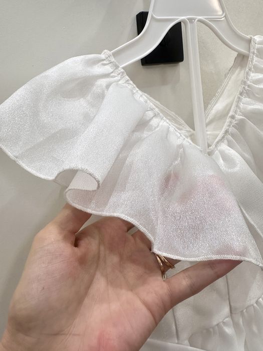 Сукня святкова на дівчинку 116р