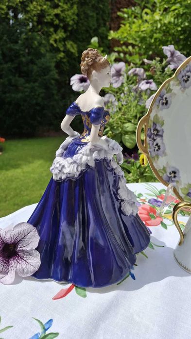 Royal Worcester Lauren