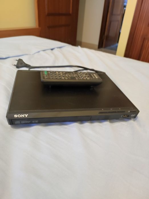 Leitor DVD Sony novo com SCART