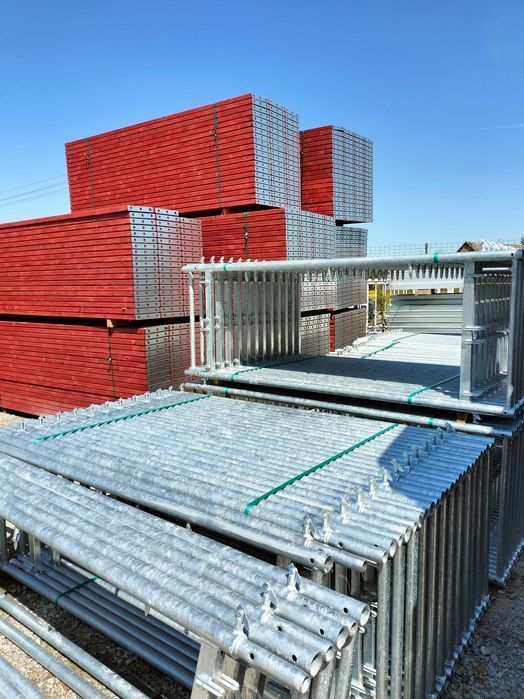 Rusztowanie 24x8,5m     200m2 typ plettac