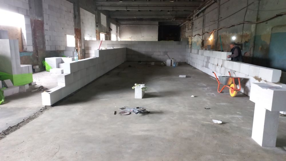 Кладка газоблоку, піноблоку, шлакоблоку