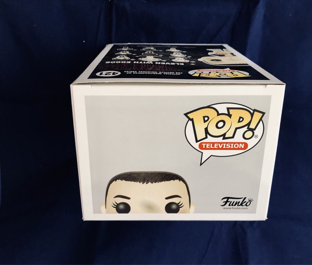 Funko POP! Stranger Things Eleven with eggos 421 CHASE