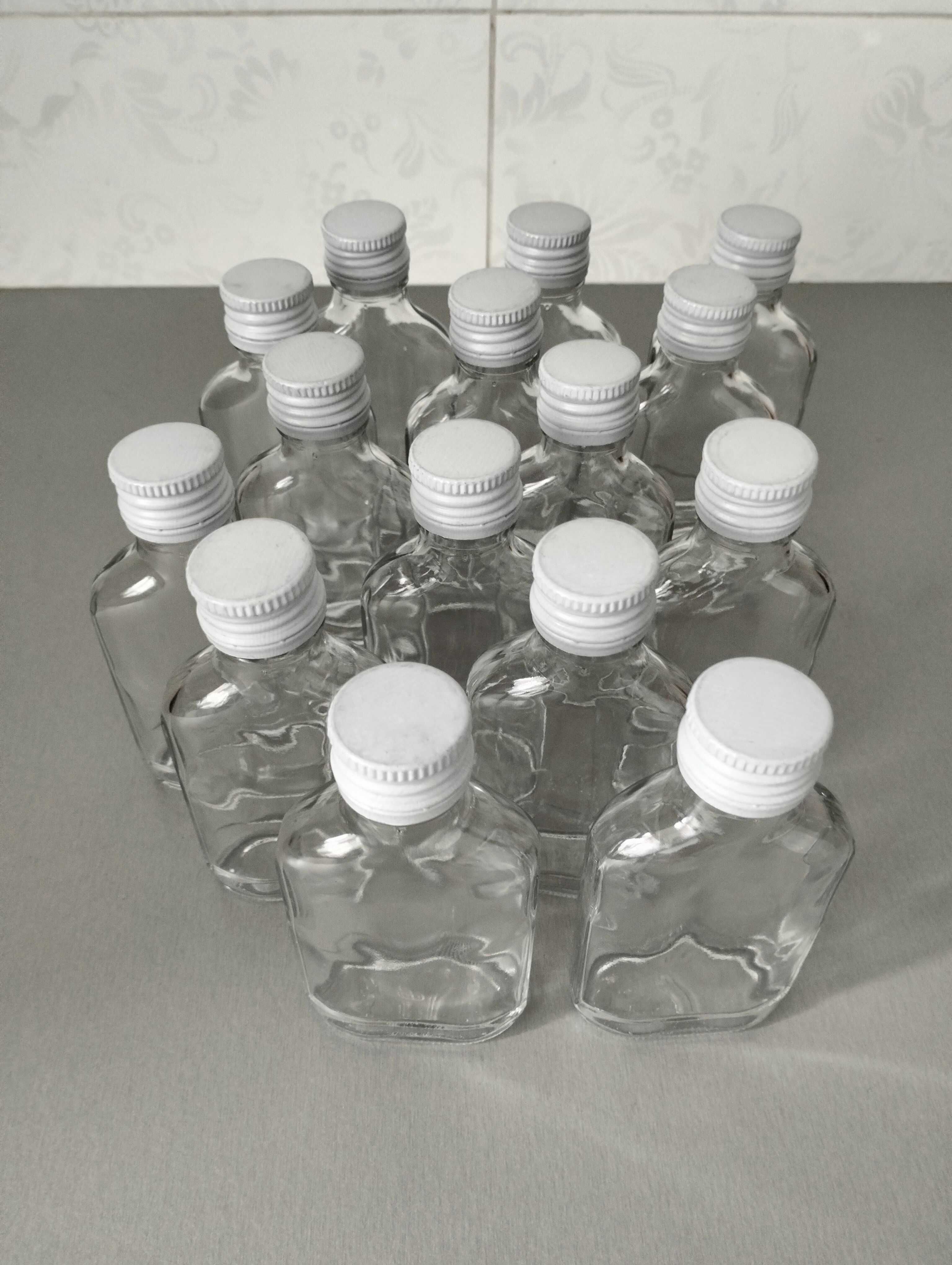 Butelki szklane 100 ml setki 15 szt. plus zakrętki białe.