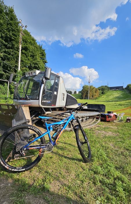 KTM Prowler 29' M, 150' ходу, офіційний