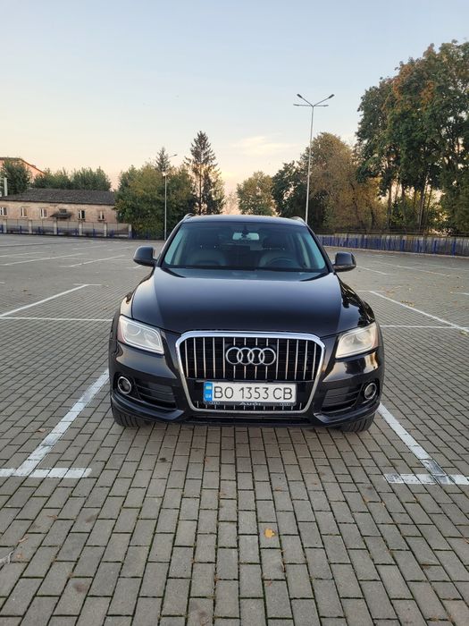 Ауді Q5 2014 року 2.0 бензин