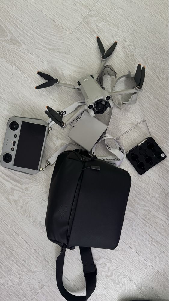 Dji mini 3 pro + combo kit