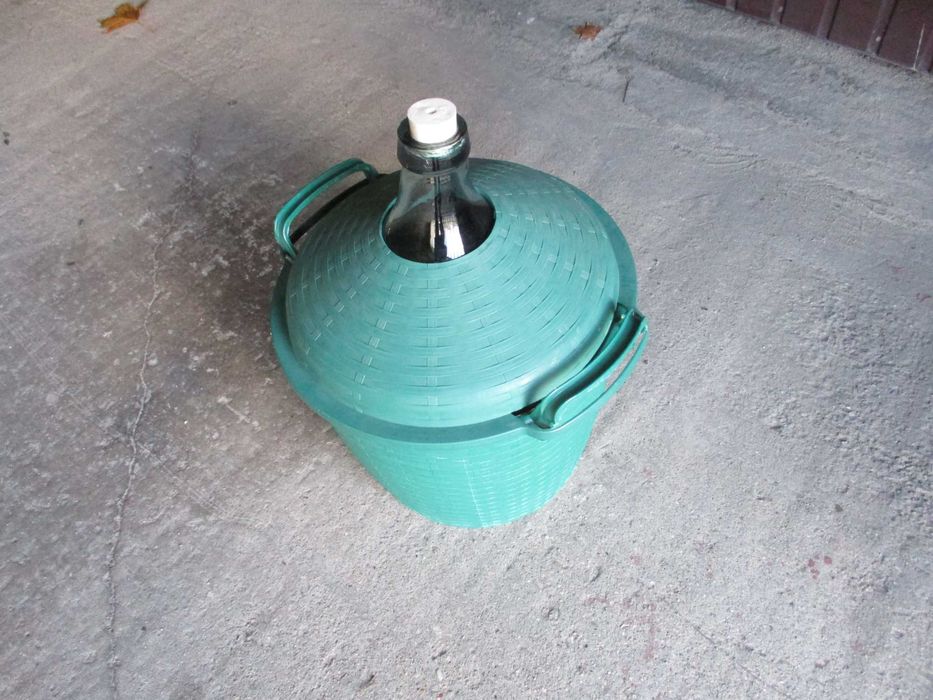 Butla do produkcji wina