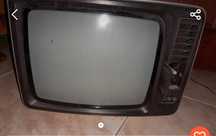 Tv antiga a trabalhar