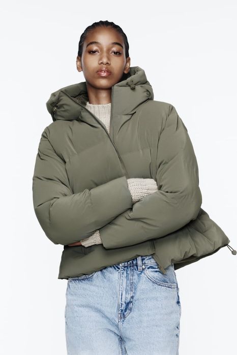 Зимова куртка курточка zara М зимняя куртка зара прорезинена хакі хаки