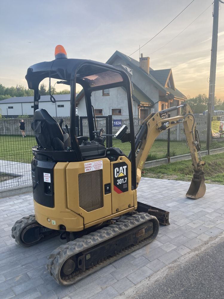 Minikoparka catepillar cat 301.7 , 834 mth , 2 tony 2019 rok