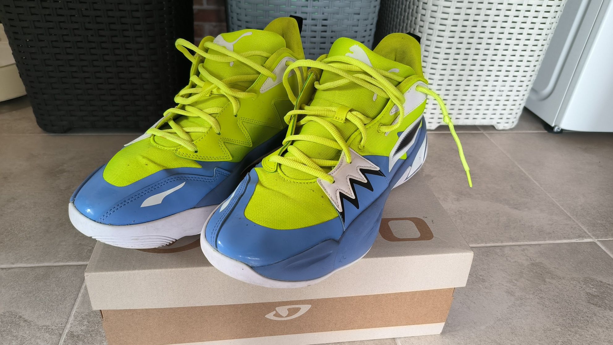 Buty do koszykówki Puma Genetics niebieskie/limonka roz. 47