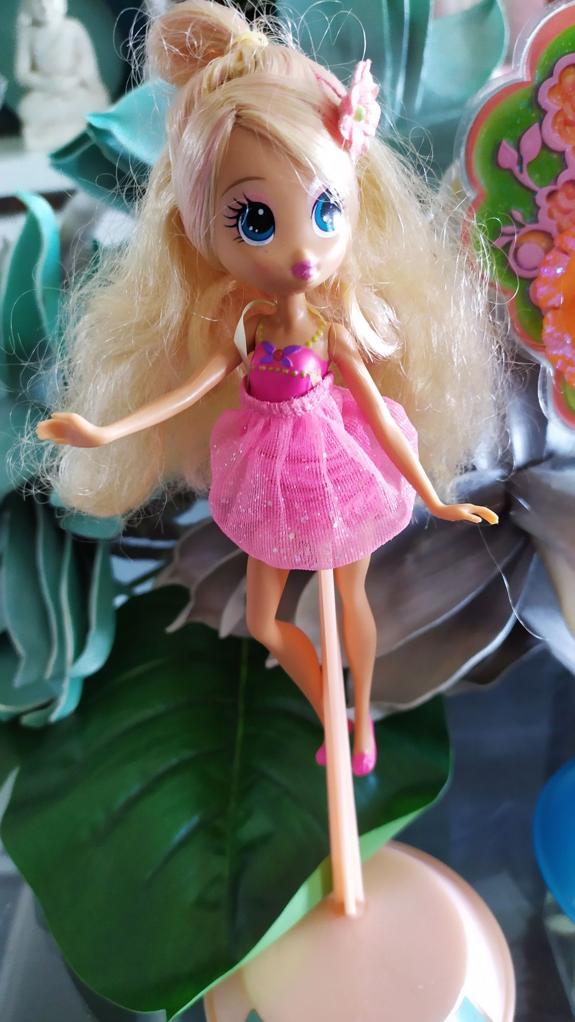 Barbies raras thumbelina e Chrysella 2008