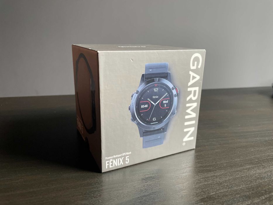 Годинник Garmin Fenix 5