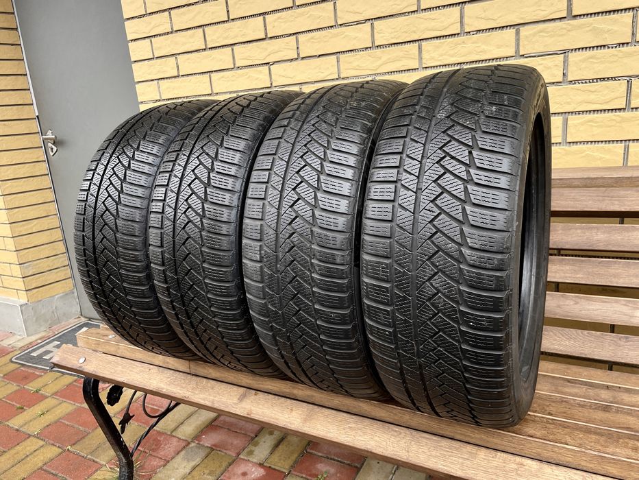 Шини Резина 225.50 R17 Continental Зима