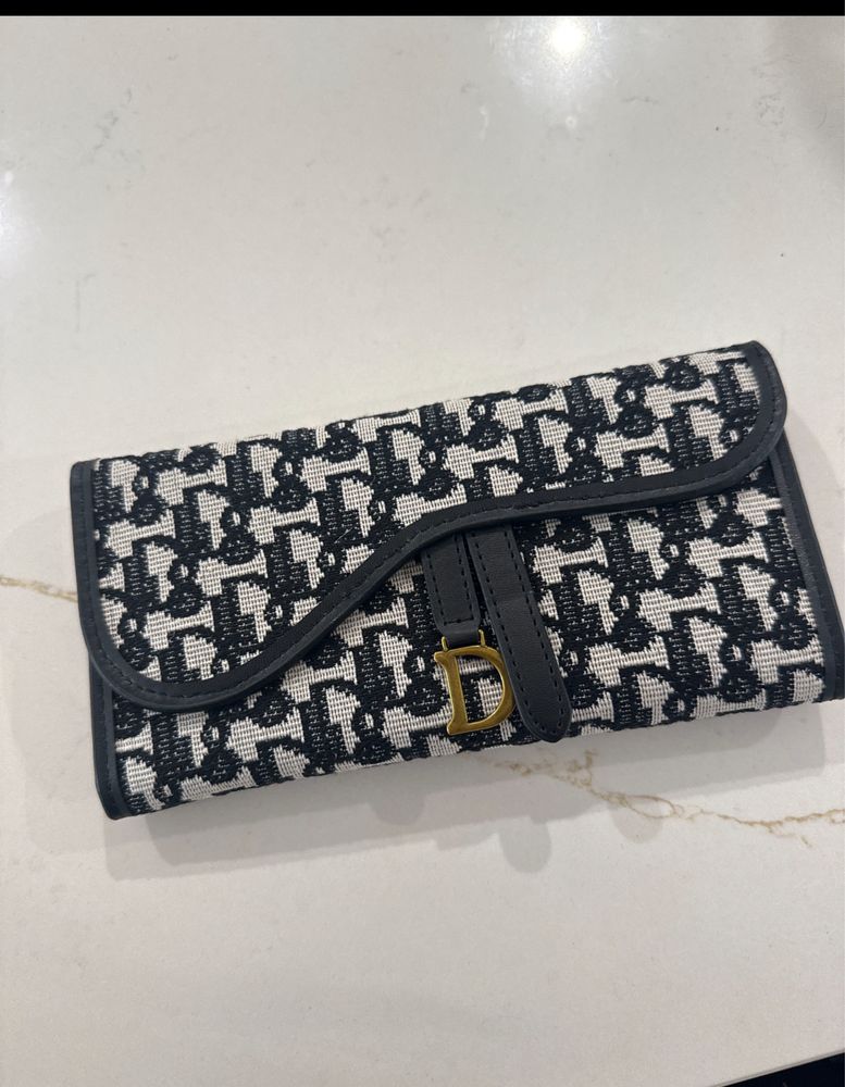 Carteira original Dior