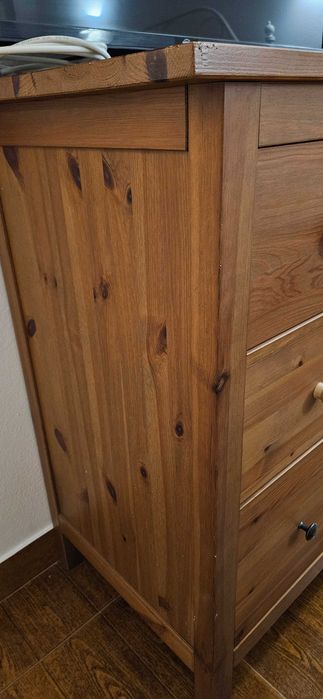 Cômoda Ikea 8 gavetas