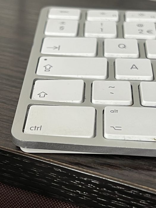 Клавіатура Apple A1243(дефект)