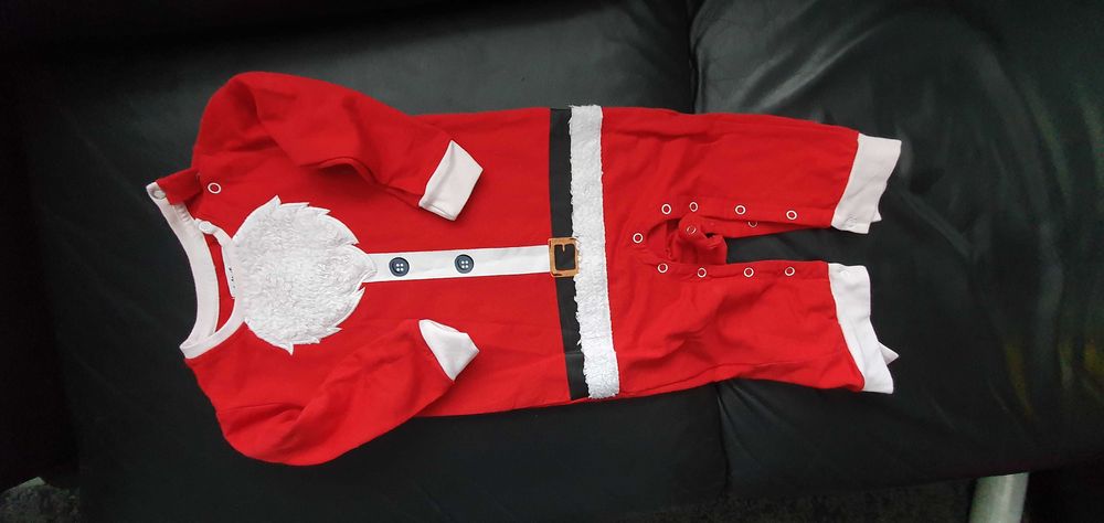 Strój mikołaja pajacyk mikołaj rozmiar 80