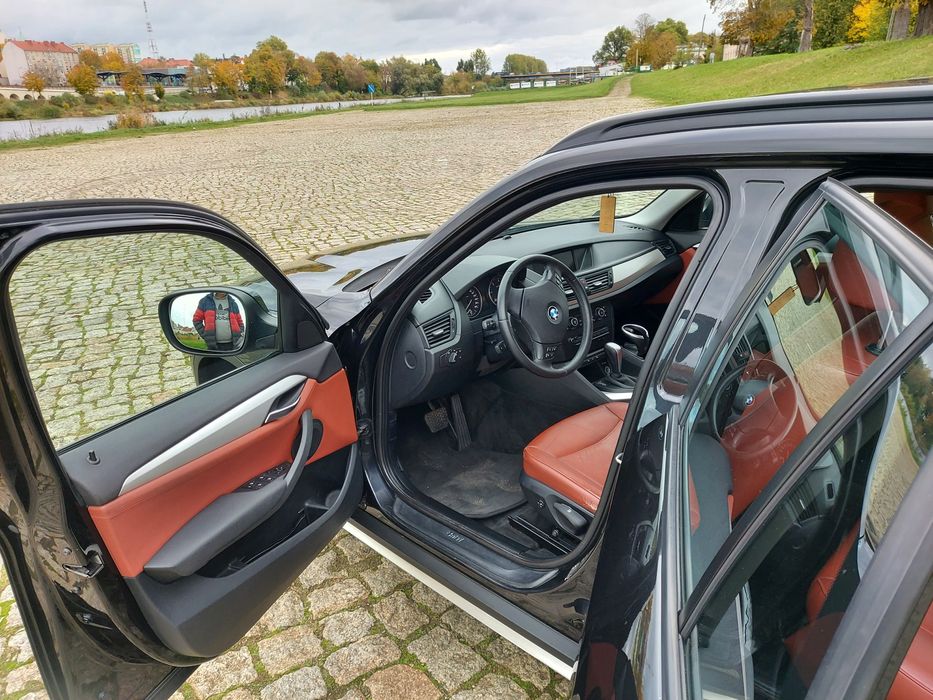 BMW X1 2.0 DIESEL bixenon, navi, skóra, automat