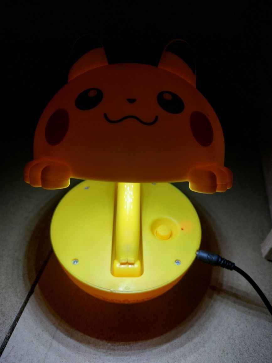 Lampka biurkowa Pikachu