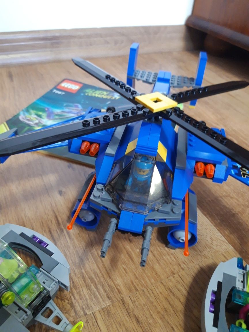 Lego 7067 Alien Conquest Spotkanie z jetkopterem