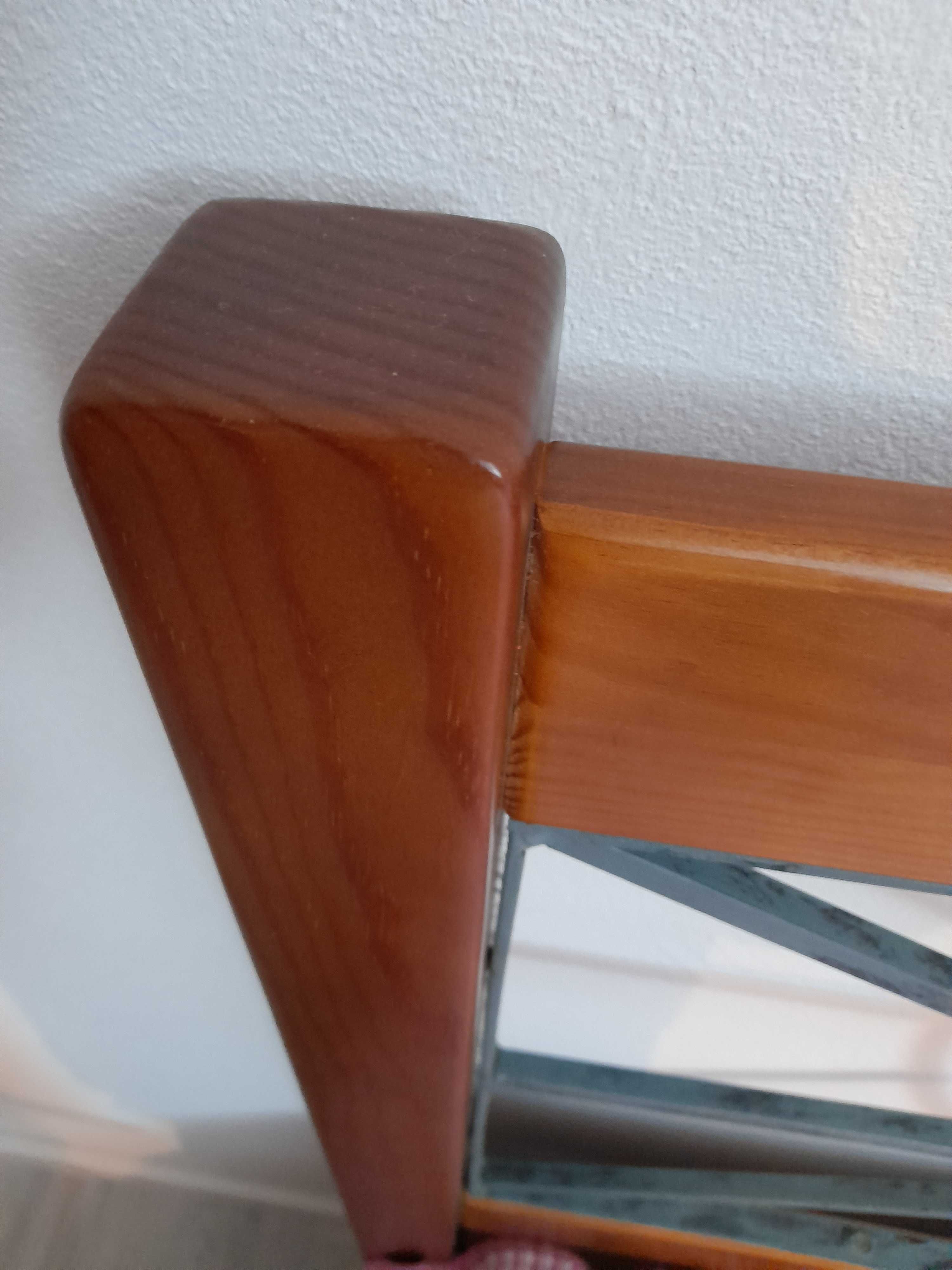 Conjunto de duas camas solteiro