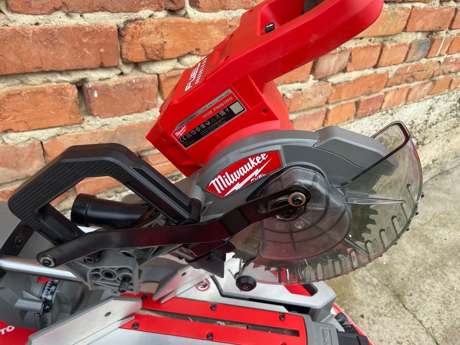 Milwaukee M18 FMS190 FUEL/пила торцювальна акумуляторна мілвоке 18в