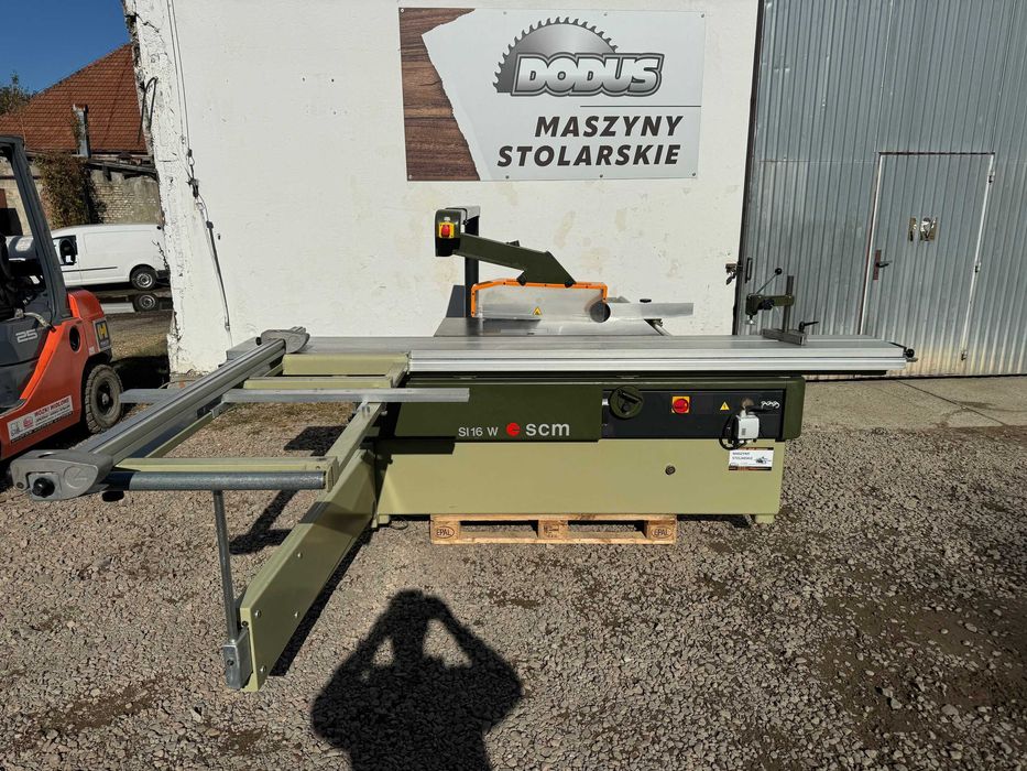Piła formatowa pilarka do drewna SCM SI 16 W