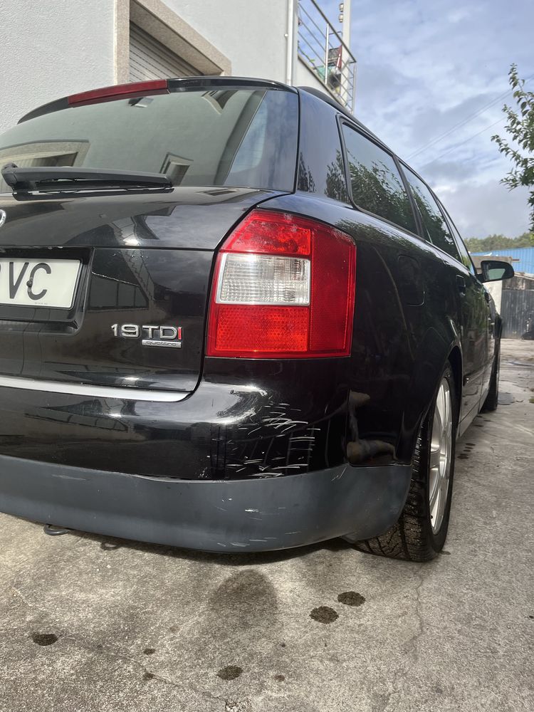 Audi a4 1.9 tdi 130cv s/4